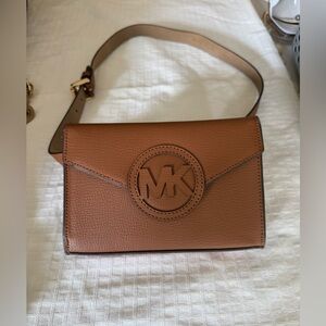 Michael Kors Brown Leather waist belt bag size L/XL